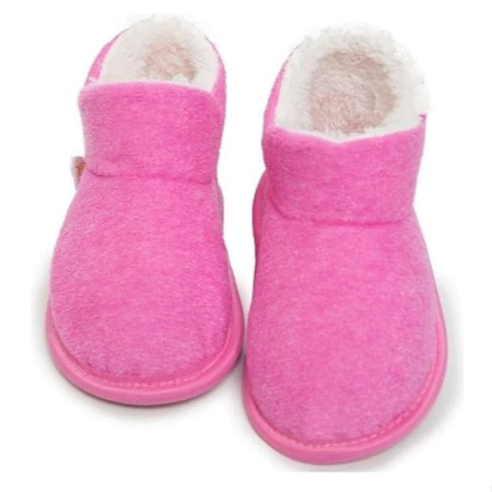 Pantufa Botinha Infantil Premium com Carneirinho – Conforto e Aconchego para os Pequenos